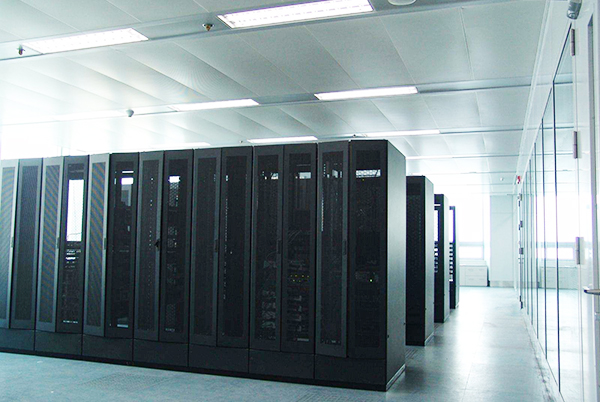 機房電氣工程-2.jpg 機房電氣工程-2.jpg